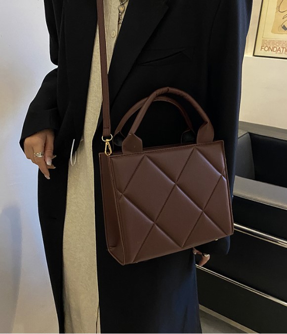 Стильная сумка, купить сумку, сумки 2026, женские сумки калининград, модыне сумки